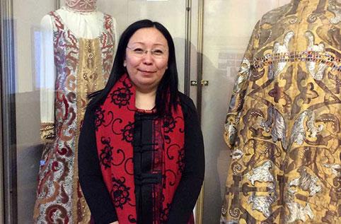 Д.Уранчимэг: “Торгон хэвлэл” нь урлагийн шинэ техник